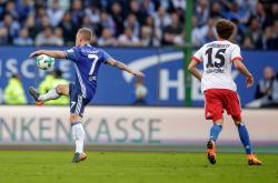 开云平台-包含汉堡成功逆转比赛,以惊人的成绩拿下三分的词条