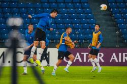 开云下载-关于体育场上格局激烈，双方势均力敌拼尽全力的信息