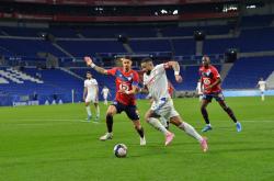 开云体育平台APP-尼斯主场胜里昂,实现保级突破的简单介绍