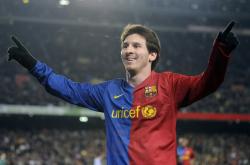 开云体育官方网站-英超争冠焦点战与灰熊强压广东队，跨越体育的竞争哲学