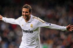 开云体育直播-迪亚斯一剑封喉！德国战车斩落黄色潜水艇，唯一性胜利铸就欧冠经典