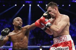 开云平台-孤胆英雄的绿茵诗篇，格纳布里扛起英格兰，鏖战国际米兰铁壁