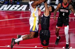 开云足球直播-焦点对决！球队实力逐步显现