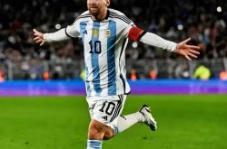 开云体育官网-南美洲杯比赛火爆开幕，各队实力悬殊