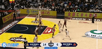 球星聚会全明星赛，热闹场面精彩纷呈