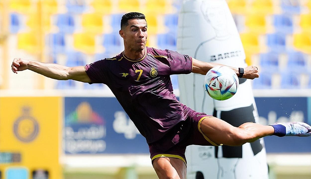 甘冈赢得惊险胜利，反超对手