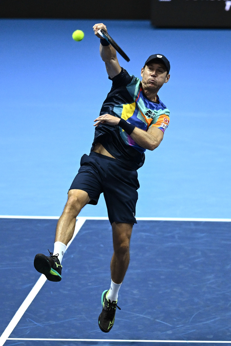 关于法国网球队险胜世界网球队，穆雷送出助攻的信息