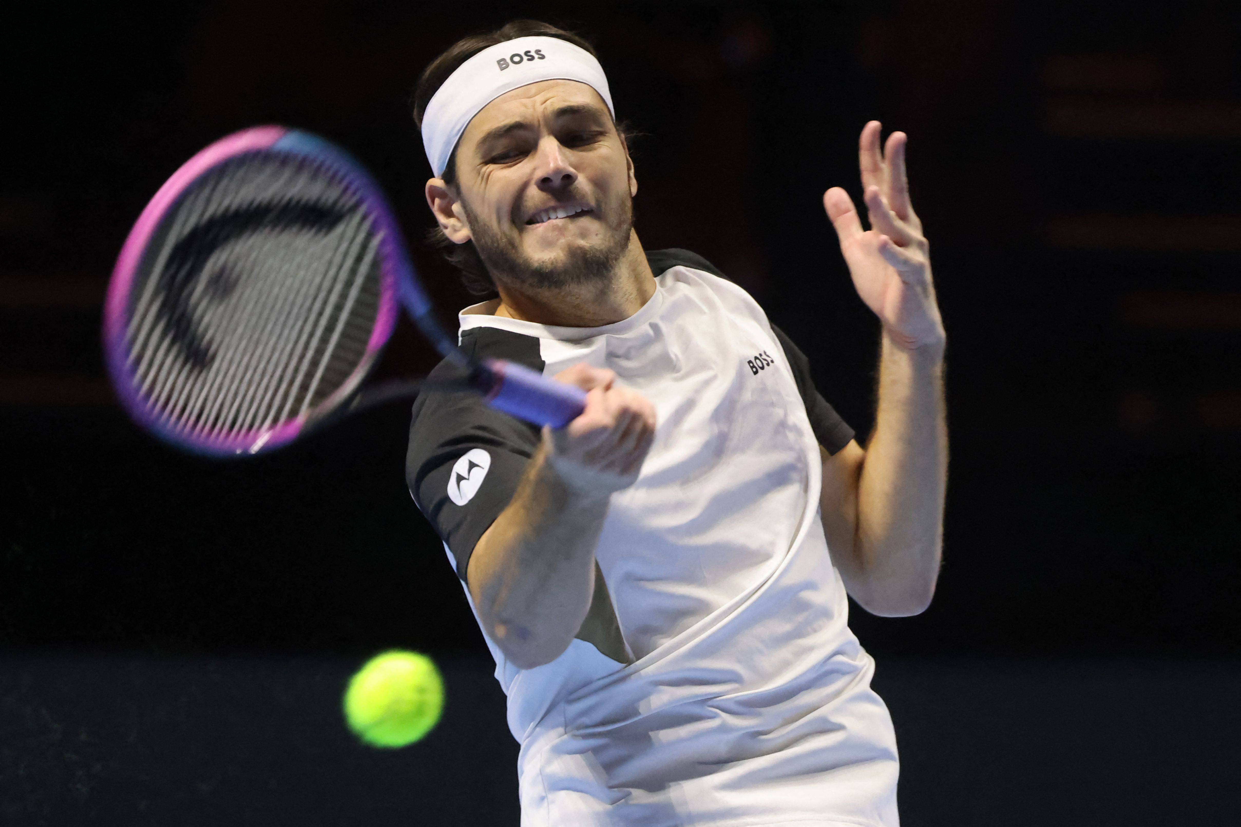 美国网球队轻取日本网球队，兹维列夫送出助攻的简单介绍