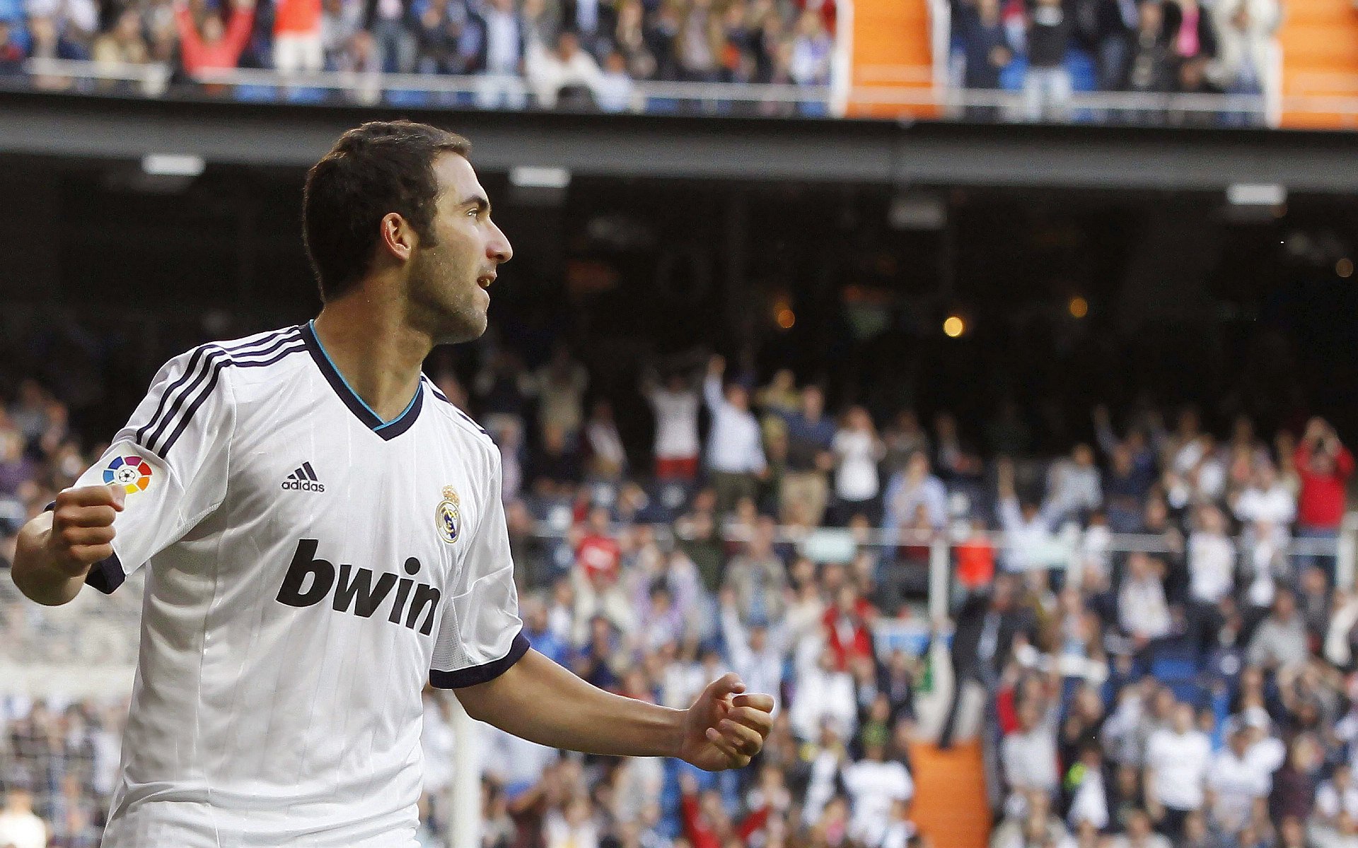 当龙舌兰浇灌风笛，基米希的欧冠之夜与足球地理的奇幻重写