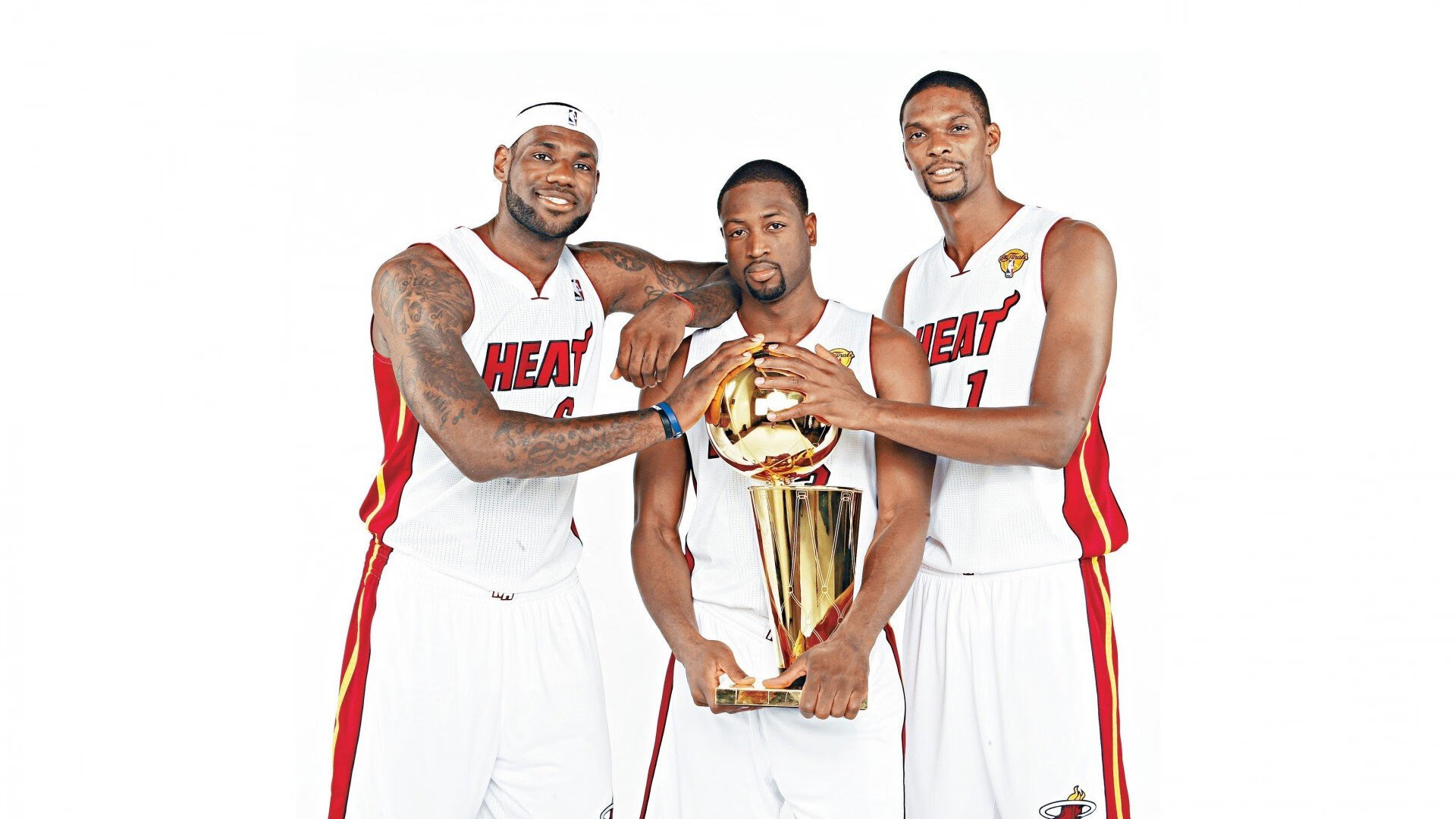 冰封之心终破晓，伦纳德压力下的无声爆发